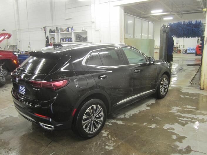 2025 Buick Envision Preferred AWD 2.0T w/AdaptiveCruise Bose 8-WayPwrDrvrSeat RemoteStart HD-SurroundVision Milwaukee WI